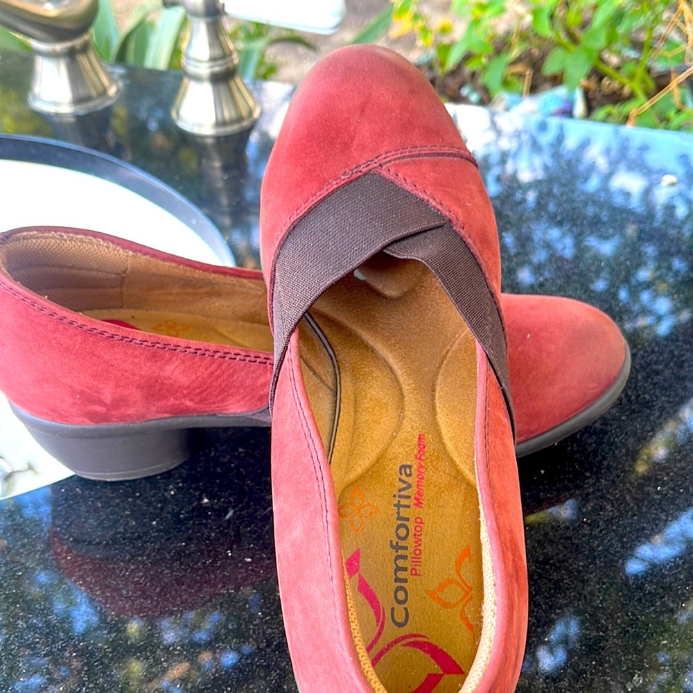 Royal Quinton Leather Pump size 6